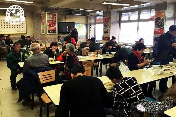 一碗老汤牛肉面两个鸡蛋,老汤豆腐面