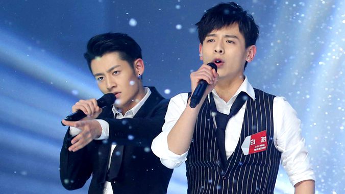 李宇春舒淇现状,硝烟四起傅菁完整版