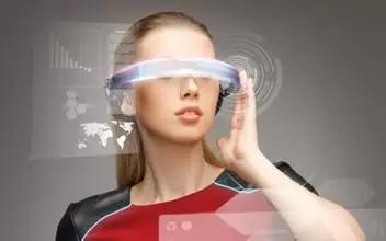 和国外跑友的装备比起来，我们简直在“裸跑”