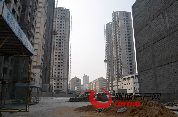 开发区当代国际,开发区香格里华粹园房价