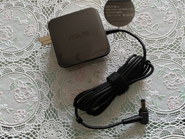 华硕rt-ac88u路由器登录地址,华硕路由器rt-ax68u接口