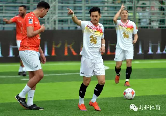 大友集团队亮相五人制世界杯！首日比赛精彩不断，大友攻入首球！