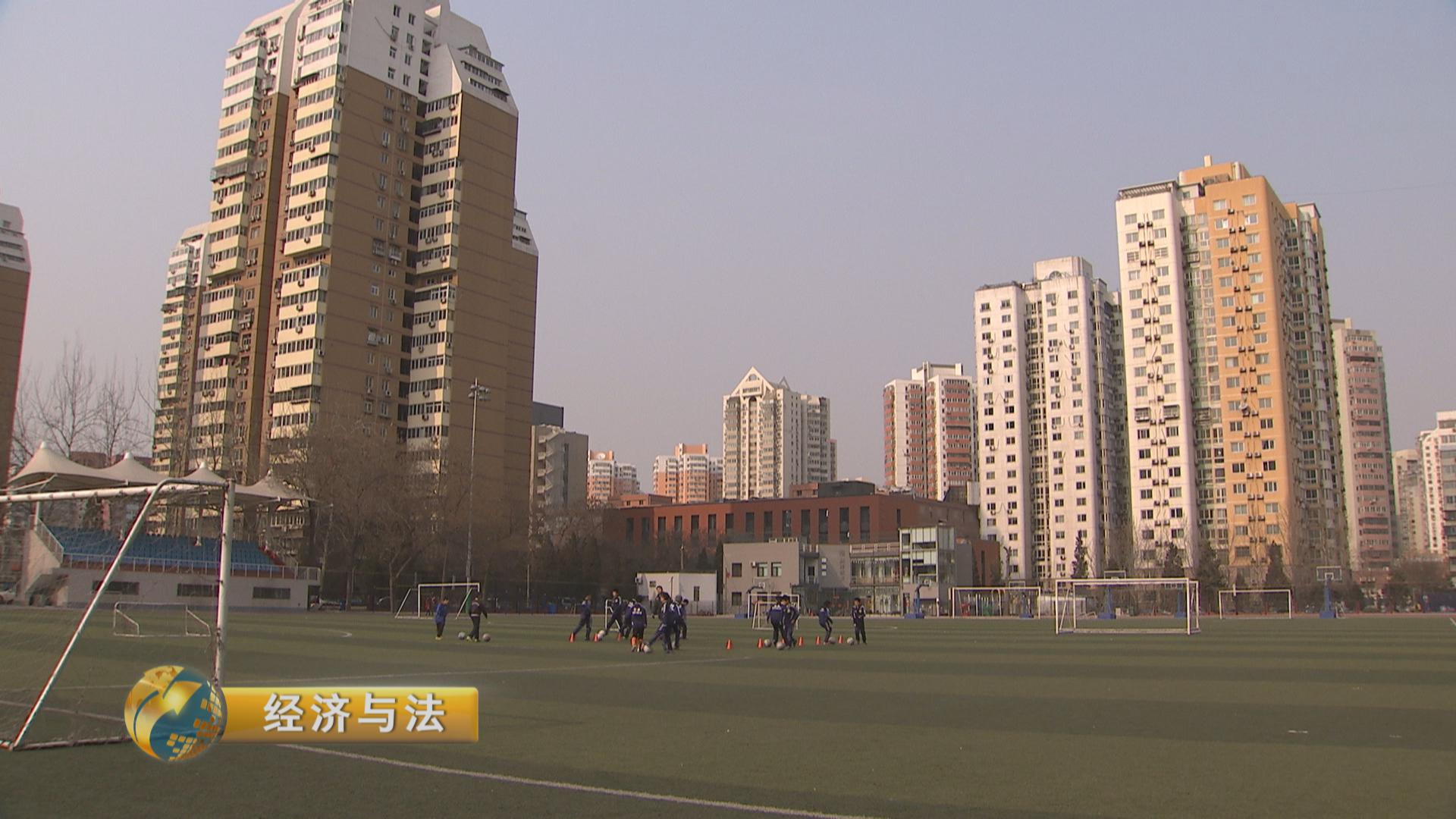 追梦足球少年后续故事,6岁男孩被踢飞父亲发飙前因后果