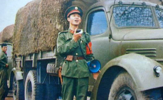 为掩护战友逃走,为掩护战友而牺牲电视剧