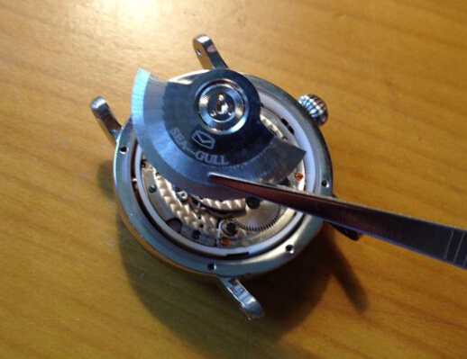 手表怎么拆卸图解大全,手表如何拆卸最简单的方法