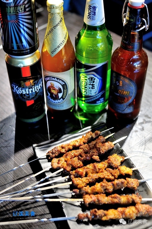 山东小伙创建了”烧+烤“新模式，玩活沈阳长白社区小餐饮