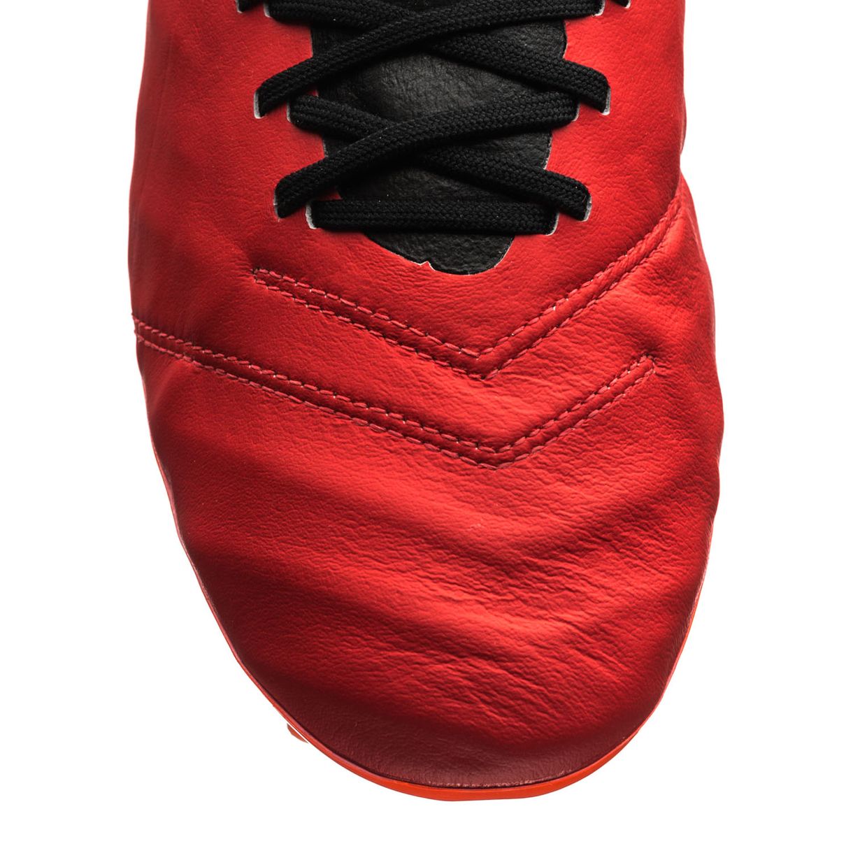 踢球必看书,踢球人需看五大经典足球鞋款推荐