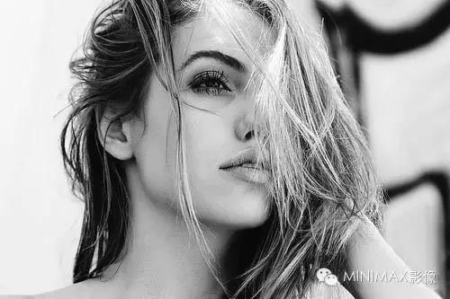 安吉丽娜朱莉同款纹身大连,纹身吸毒女反派