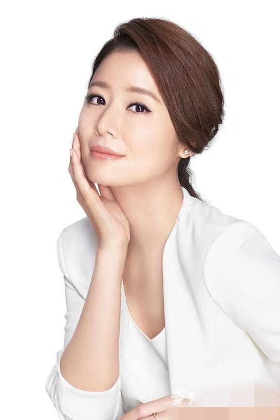 35岁女人如何越来越漂亮,35岁想让皮肤变嫩怎么做