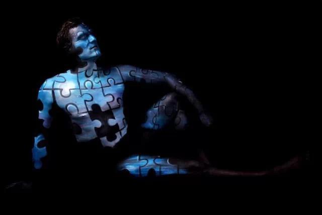 这是动物？不，这是人—人体彩绘告诉你眼见不为实