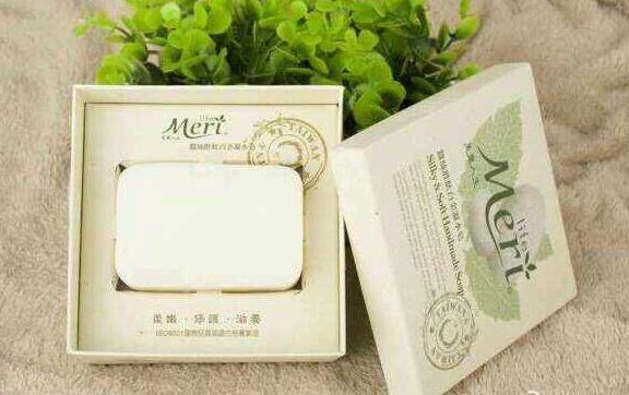 洗面奶换成蓝墨水,洗面奶换成卸妆油