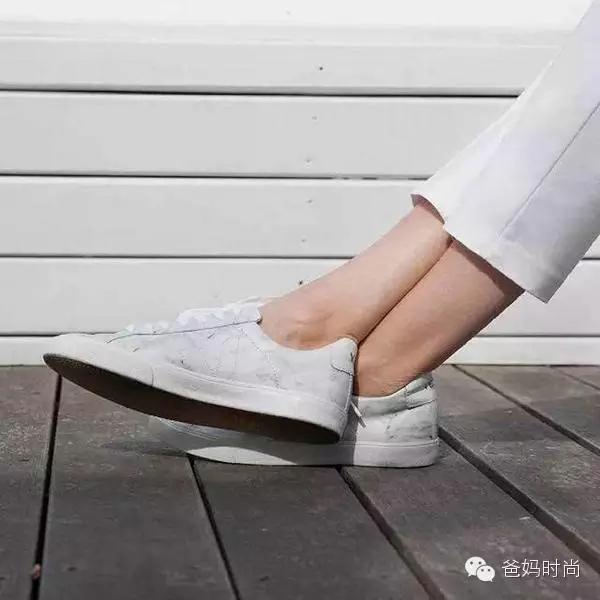 那些一眼就惊艳的小白鞋,一双不可或缺的小白鞋