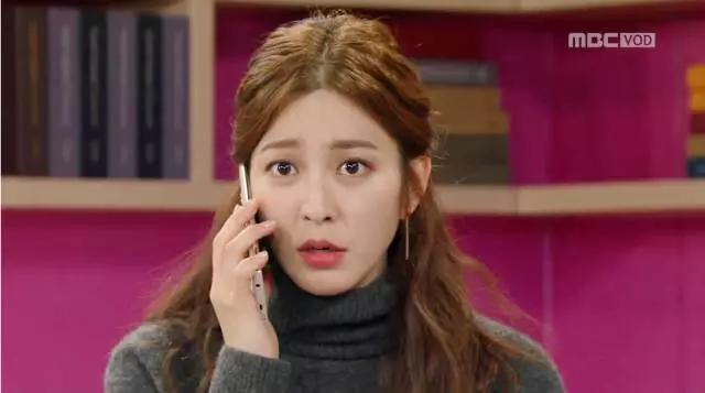 韩剧同款首饰,宋仲基片场被拍与宋慧乔同款卫衣