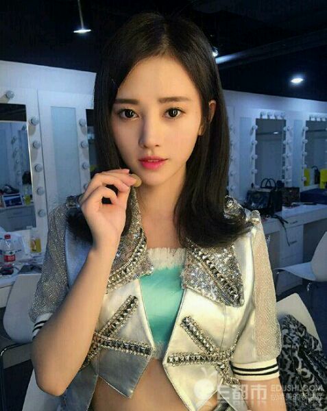 90后娱乐圈小花旦有哪些,娱乐圈90后小花