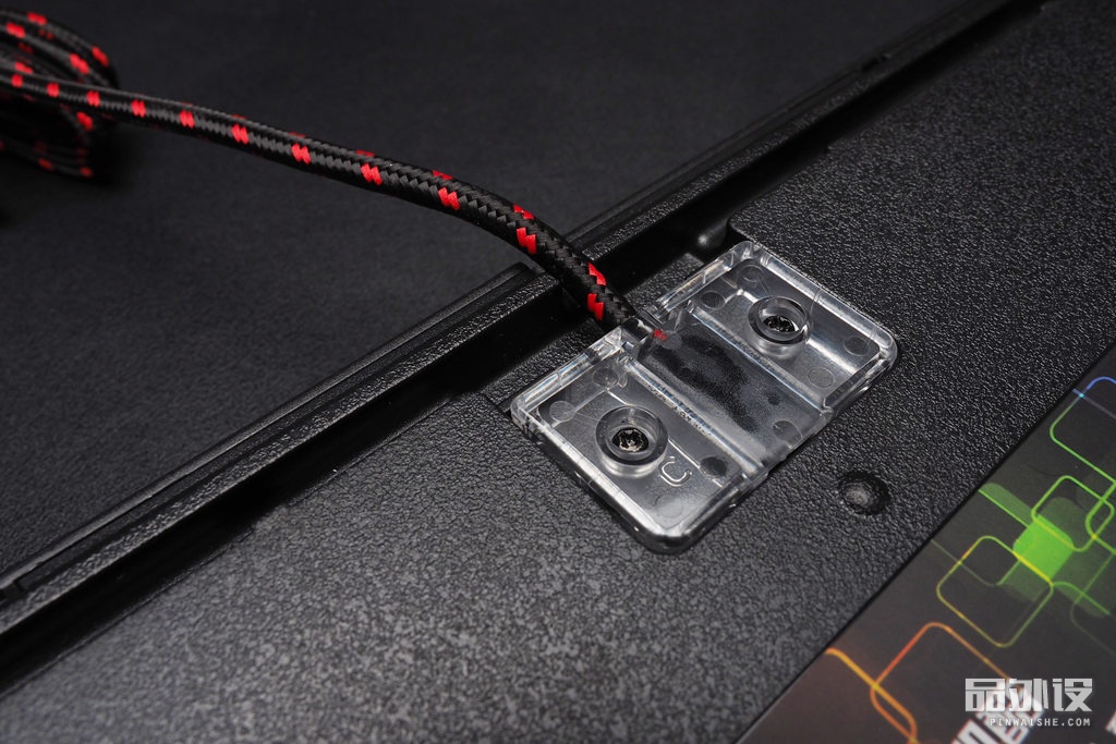 凯酷104机械键盘图片,凯酷87机械键盘荣耀版