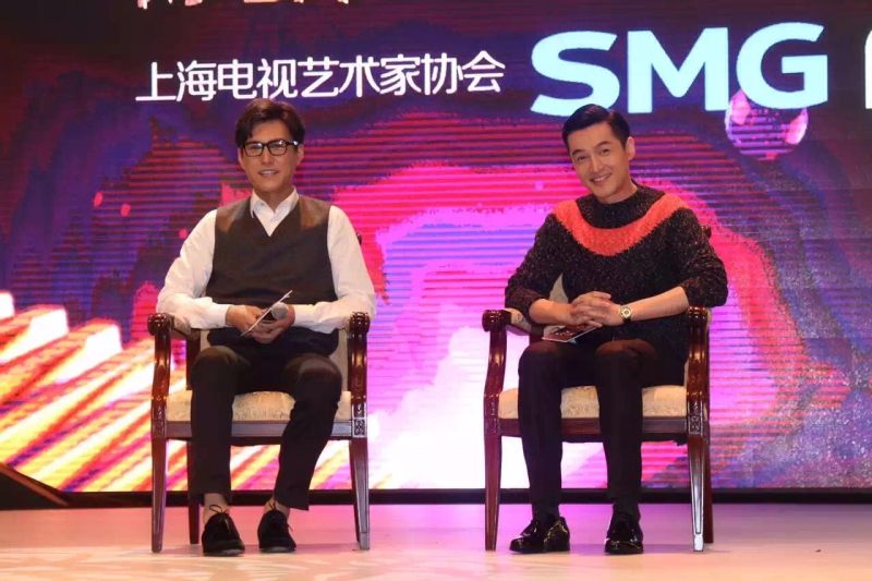 胡歌综艺节目谈感动,靳东谈胡歌完整版