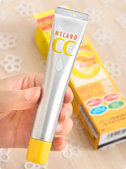 10件口碑超高的美白单品，让你「白」成一道光，我们白着呢！