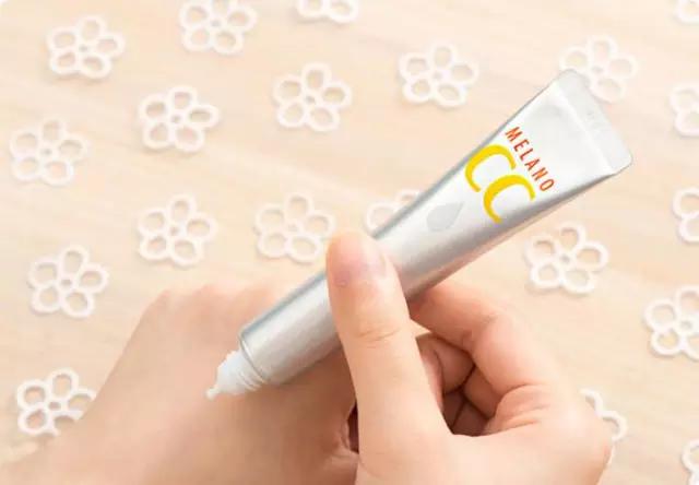 10件口碑超高的美白单品，让你「白」成一道光，我们白着呢！