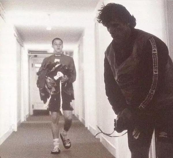 05赛季切尔西特里26号球衣,足球26号球员特里