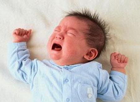 一岁宝宝抽搐翻白眼怎么回事,小孩四肢抽搐翻白眼的症状怎么办