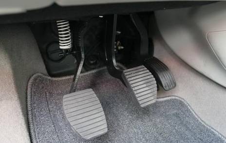 学车考驾照怎么训练,考驾照都得去驾校模拟