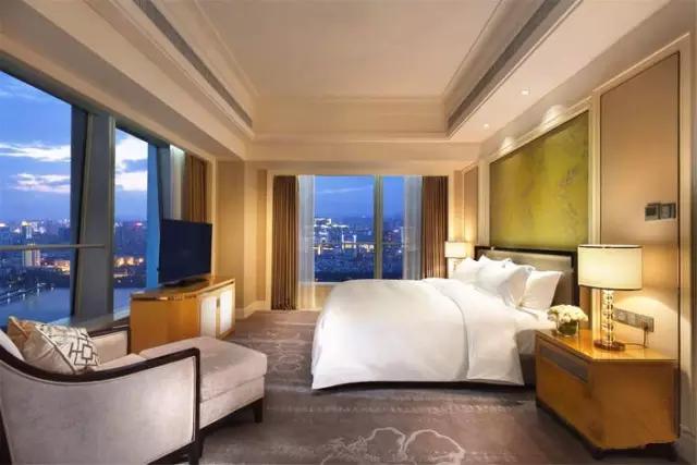 南宁最贵的10家酒店，吓得我都坐地上了！