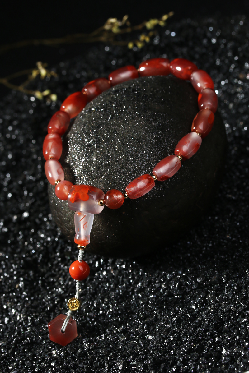 心宁▏爱戴吊坠的关注了：这个打结法要收藏！