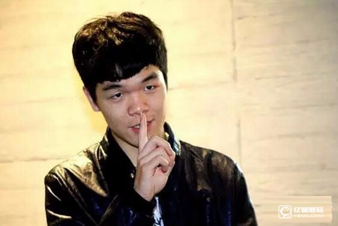 柯洁发飙完整视频,围棋视频柯洁对战阿尔法狗