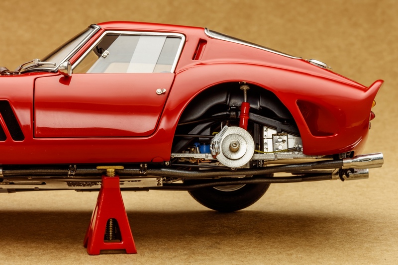 更漂亮还是更好玩，你要哪个，250GTO车模测评