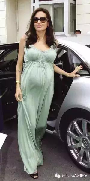 安吉丽娜朱莉同款纹身大连,纹身吸毒女反派