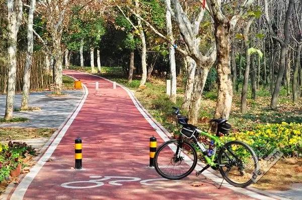 天热了，再不减肥就晚啦！武汉最适合跑步的绿色跑道，看看你家门口有没有