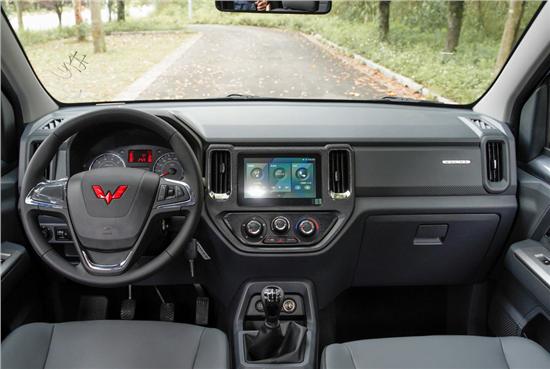 五菱皮卡征程最新款车型,五菱征途皮卡用车感受