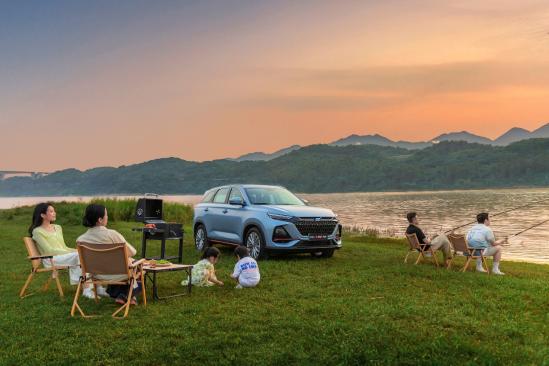 长安欧尚x7plus7座版最新消息,欧尚x7plus七座版空间视频