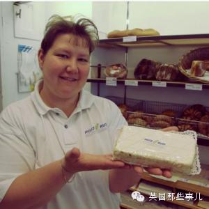 他骑自行车打造出这部横跨亚欧大陆的甜品集... 睡前千万不要点