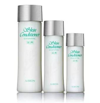 女人最应该投资的就是脸 (女人要不要给自己脸上投资)