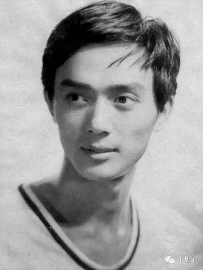她都已经那么美了，为什么还要吸毒呢？