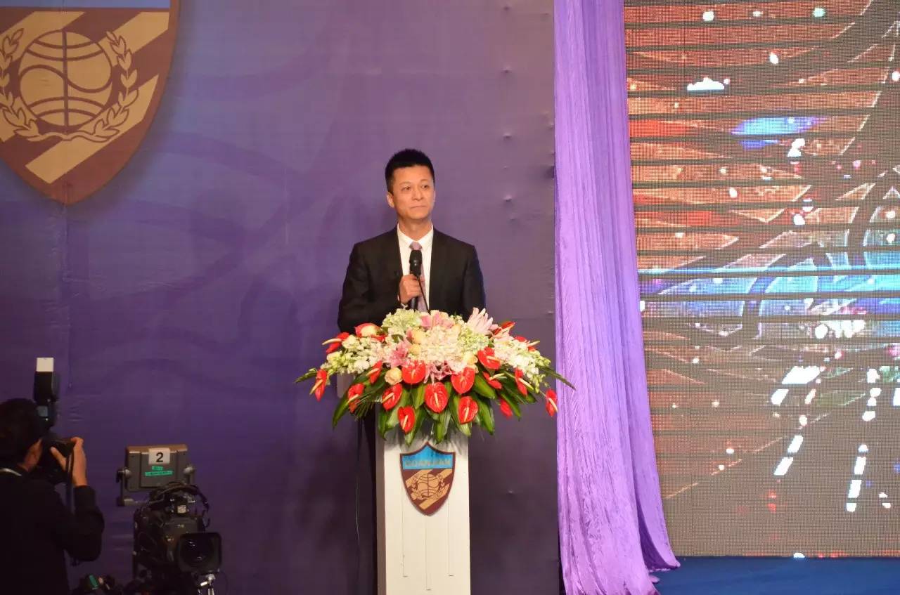 央视足球盛宴女主持,中央5套足球盛宴女主持人