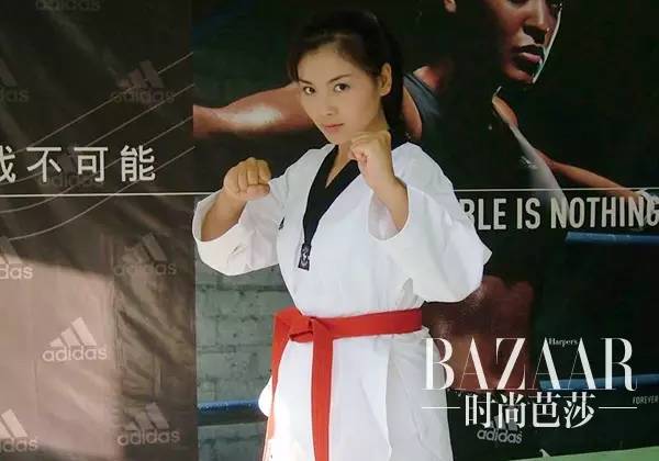 鸡血芭|为什么总是被刘涛帅一脸？因为她穿的不是西装而是铠甲