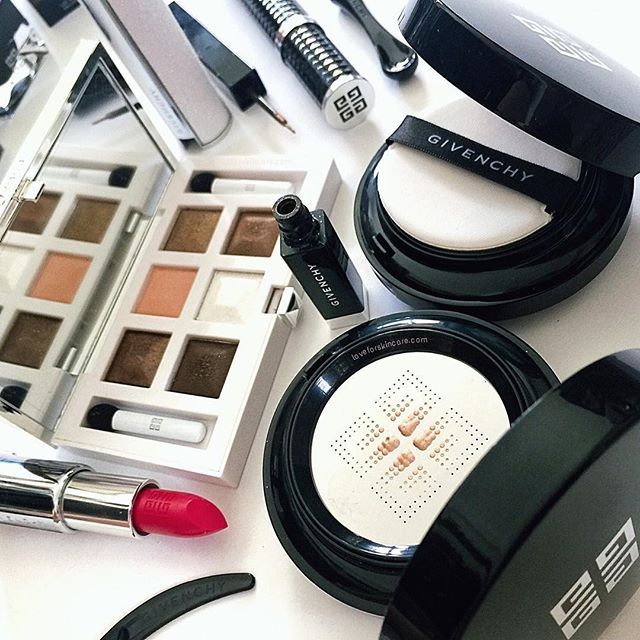 好看的底妆当然要从粉饼开始,十大公认好用便宜的底妆粉饼