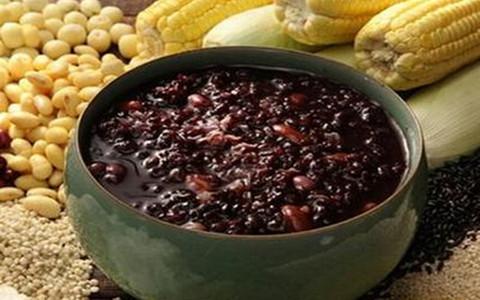 老人便秘吃什么药调理,老人便秘严重饮食调理