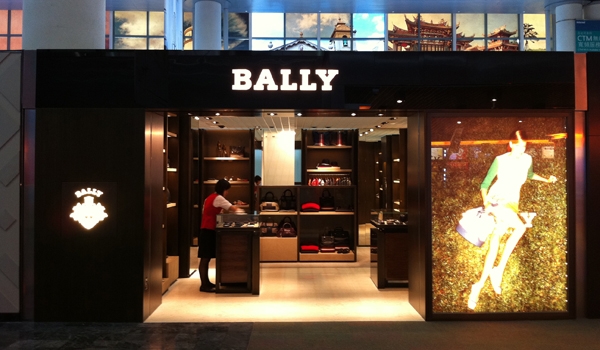 澳门购物的街道,澳门购物去哪个商场比较好