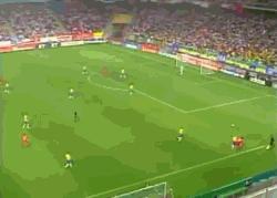 看内马尔颜值,看内马尔踢球是什么体验