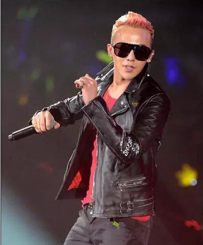 权志龙身材大变样,权志龙这么矮为什么穿衣好看