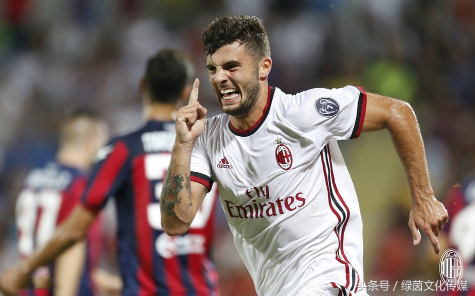争冠白热化米兰双雄志在必得,米兰双雄意甲争冠赛程