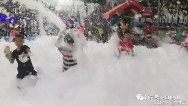 七夕约起！神农国际大酒店首届“七彩风车花海节+梦幻冰雪泡泡秀