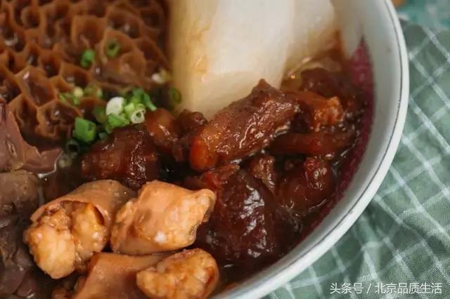 火遍全香港的车仔面终于登陆北京，连嘻哈侠第一站都要来这里！