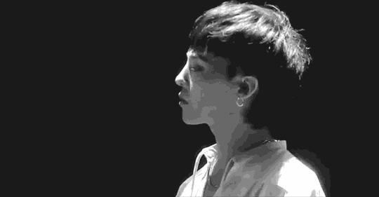 权志龙身材大变样,权志龙这么矮为什么穿衣好看