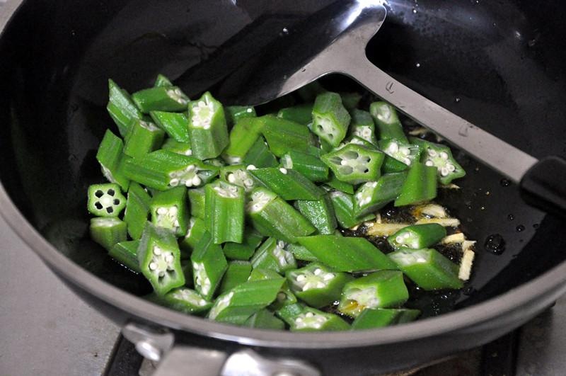 秋天吃秋葵美容又养生,三高人群吃秋葵有什么好处