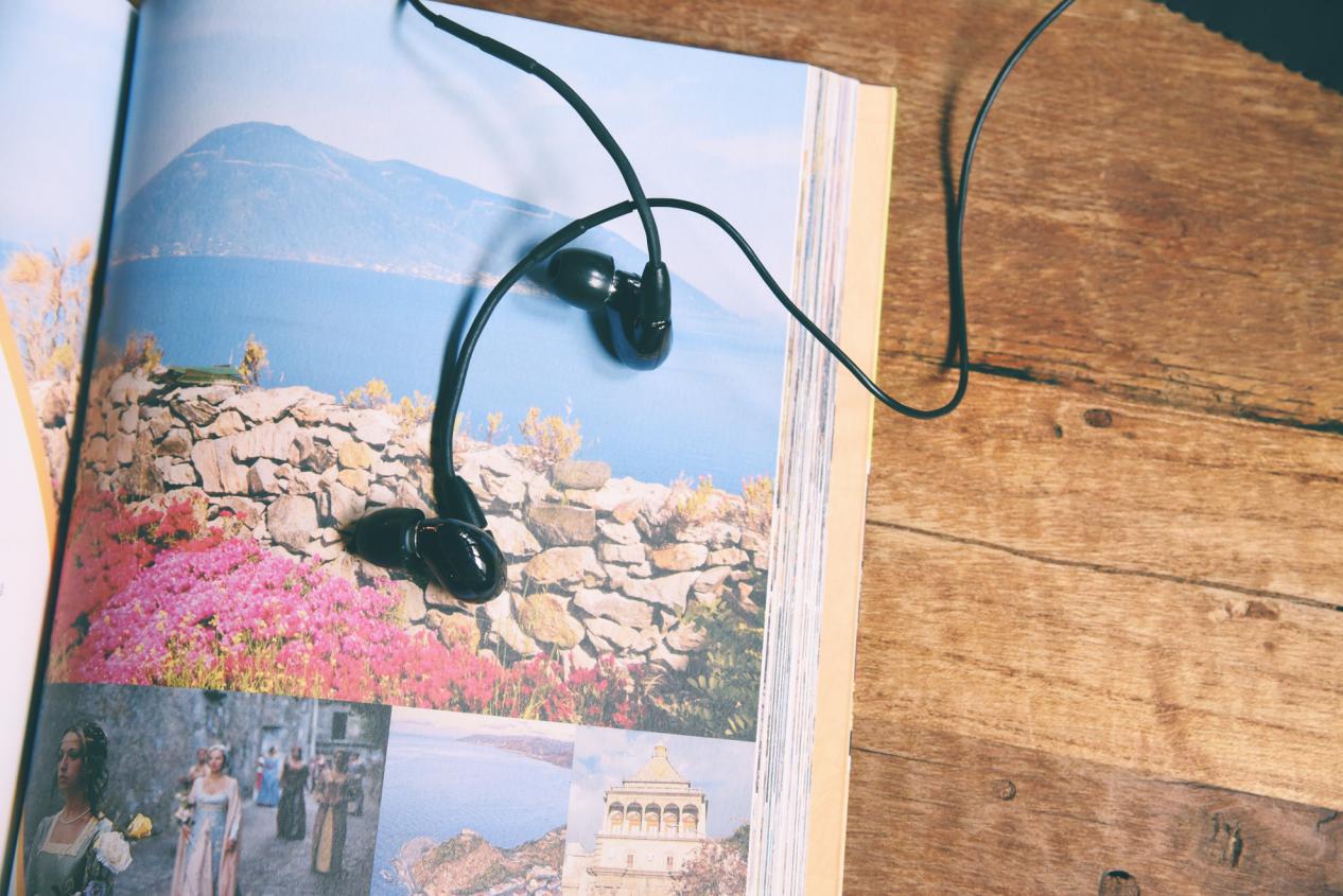 四单元动铁耳塞中的神峰——舒尔SE846入耳体验