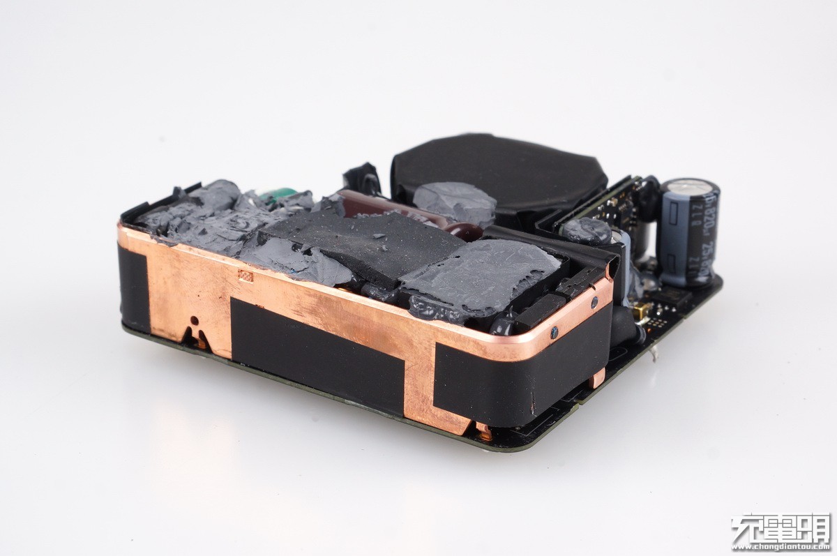 6650毫安充电器,628元电池充电器